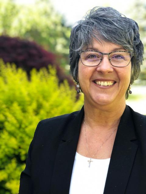 MICHELLE THOMPSON Financial Professional & Insurance Agent