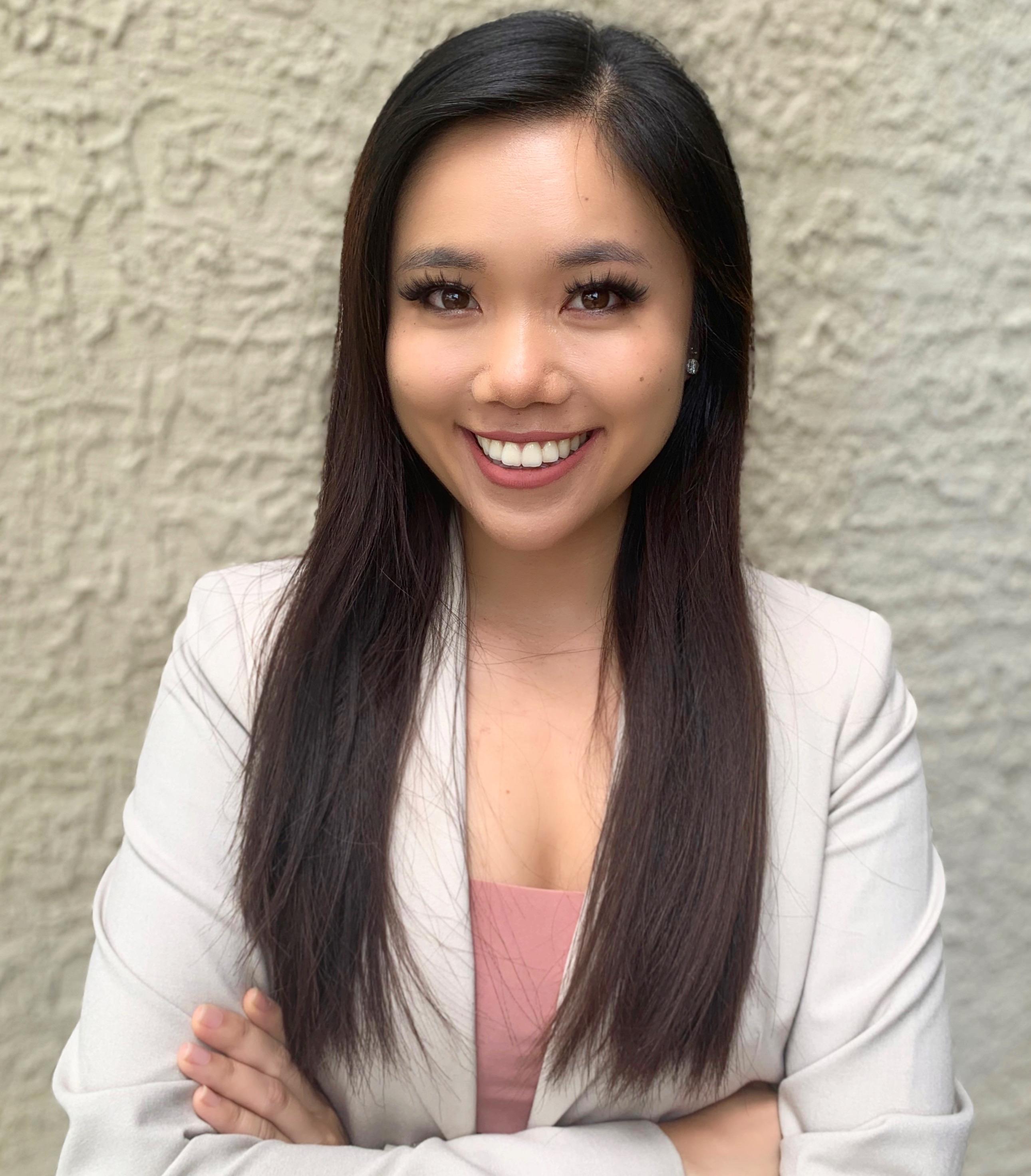 VIVIAN Y. ONG Financial Professional & Insurance Agent