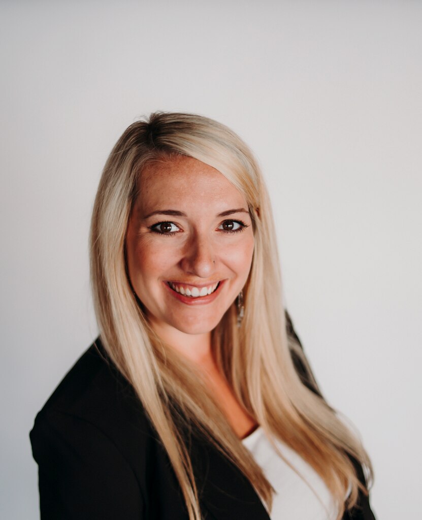 LAUREN ELIZABETH GILILLAND  Your Financial Professional & Insurance Agent